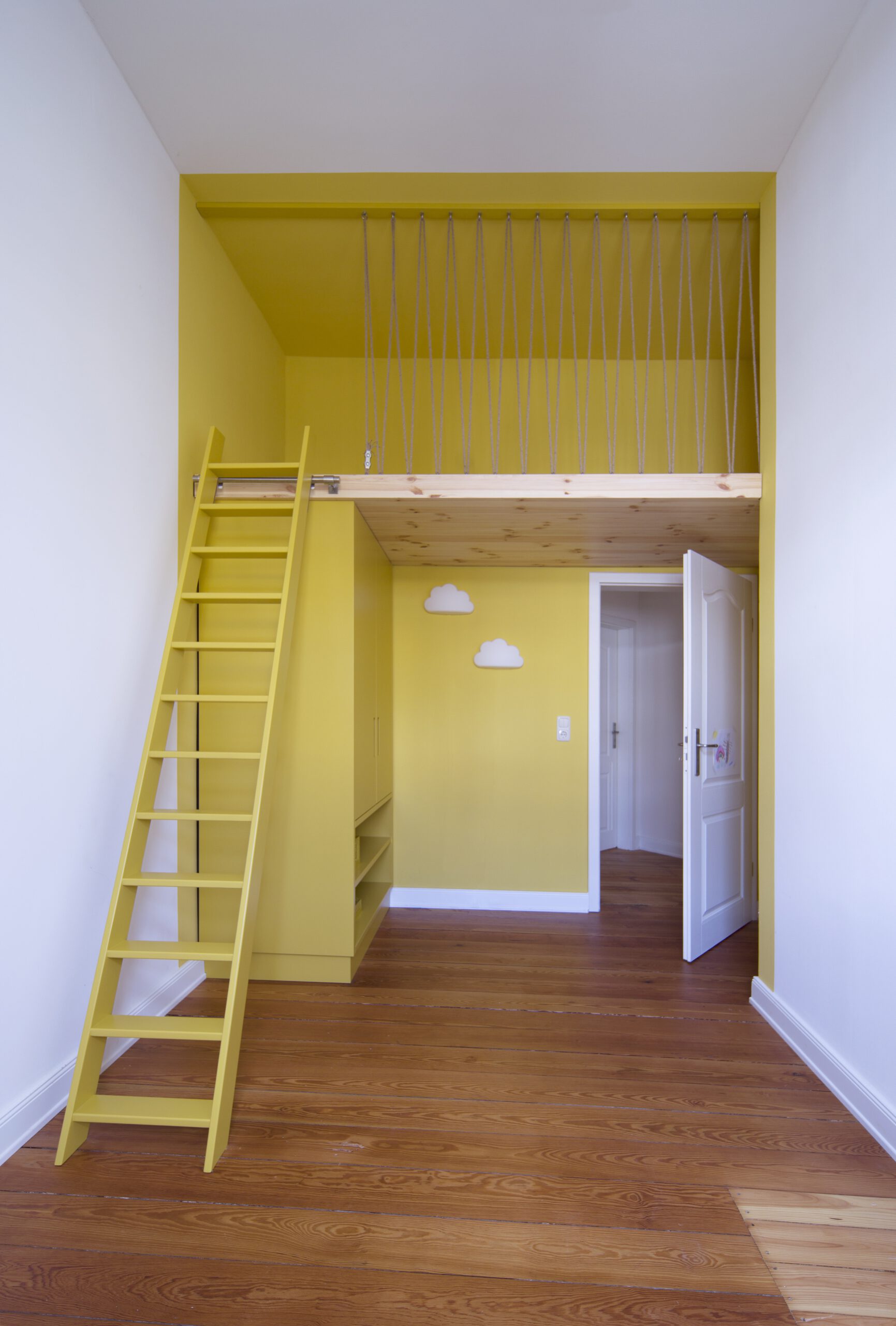 sanierung-und-moebelierung-etagenwohnung Daniel Boepple Architekt